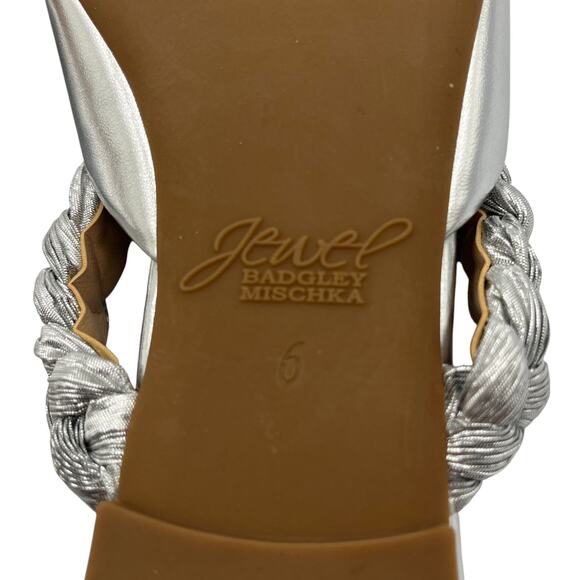 Jewel Badgley Mischka Braided Strap Pointed Toe Flat Mules Silver Size 6 - Picture 8 of 8